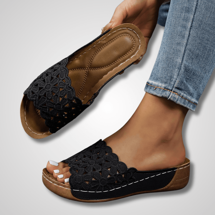Riah | Orthopedic Sandals