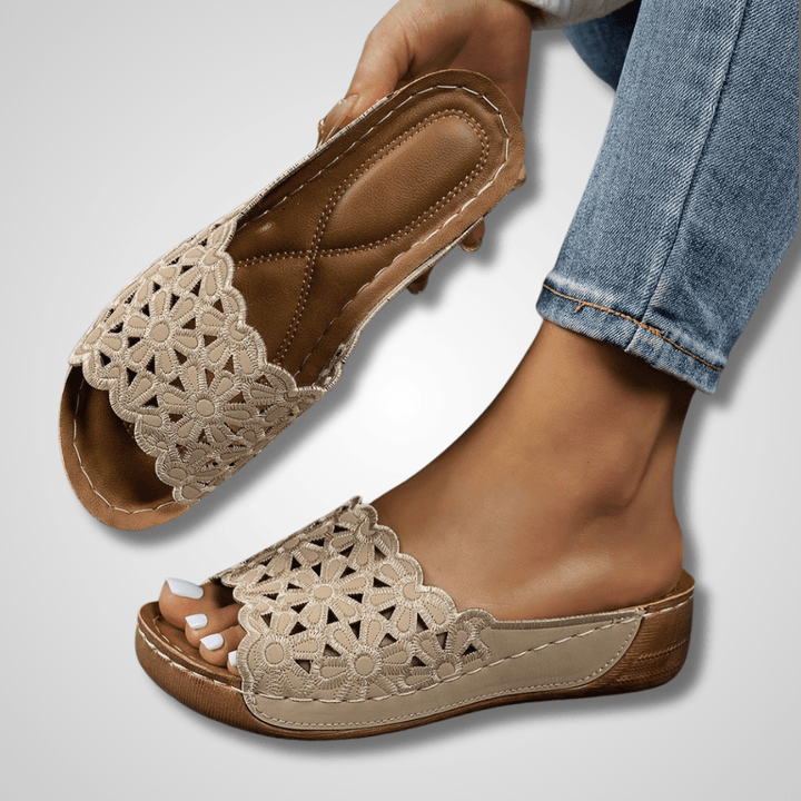 Riah | Orthopedic Sandals