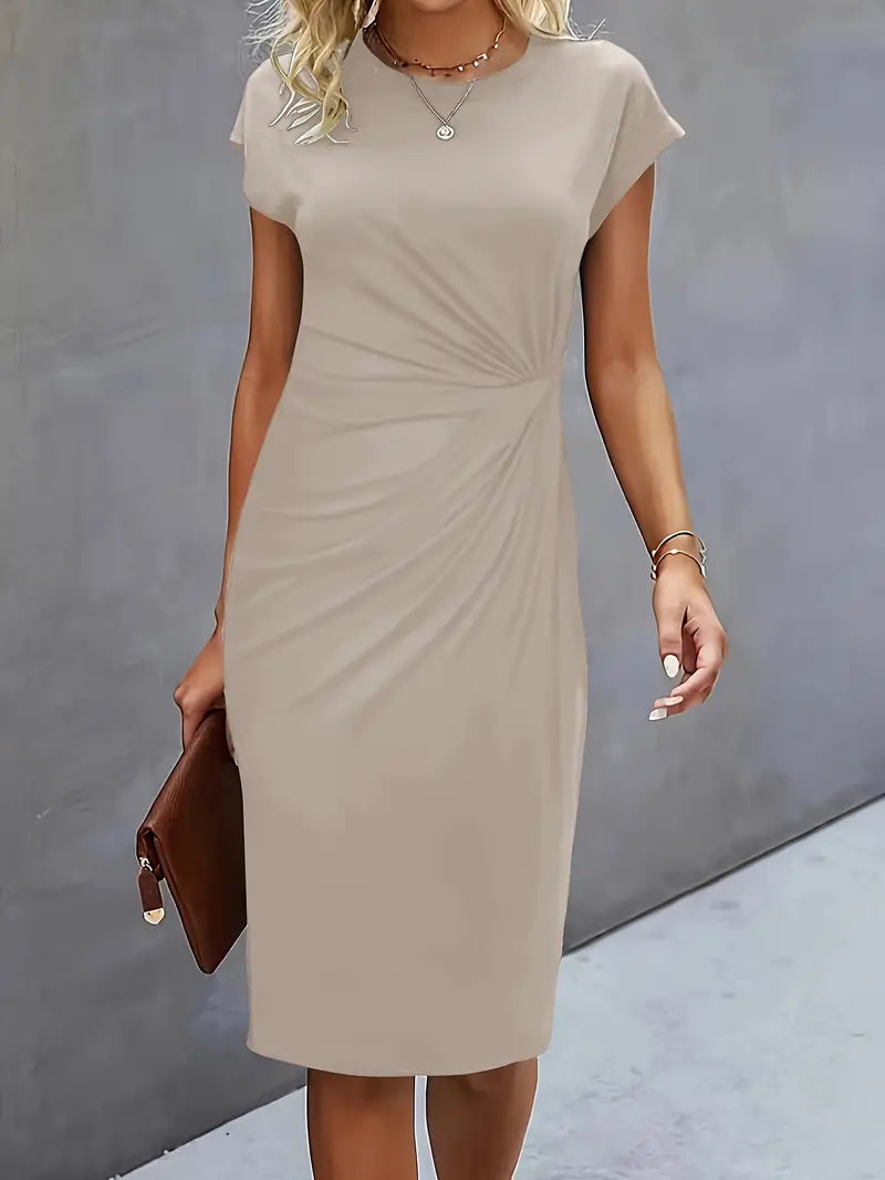 Adelina | Chic Round Neck Dress