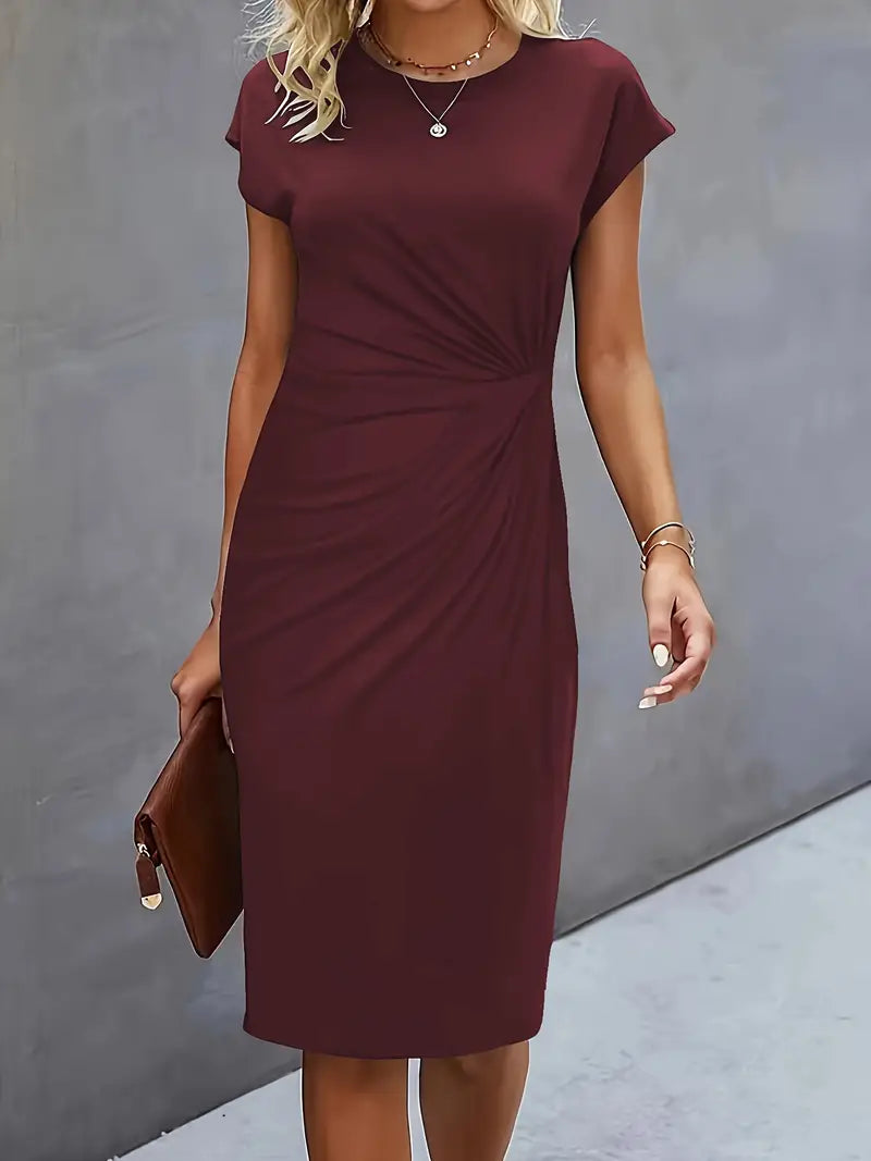 Adelina | Chic Round Neck Dress