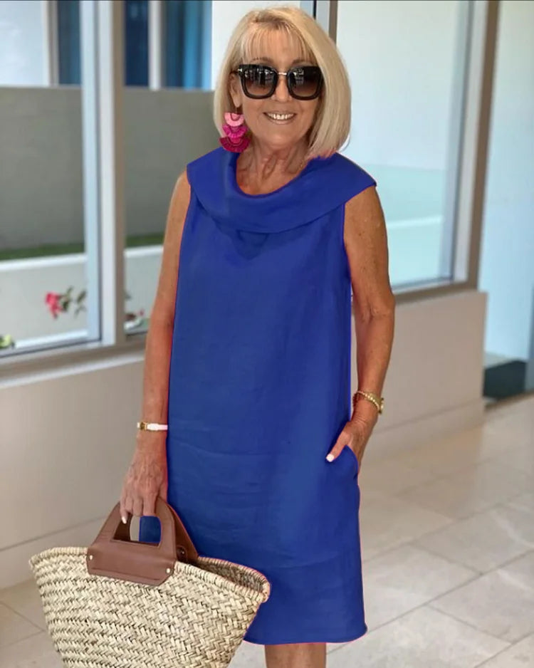 Agate | Sleeveless Sheath Dress with Round Collar