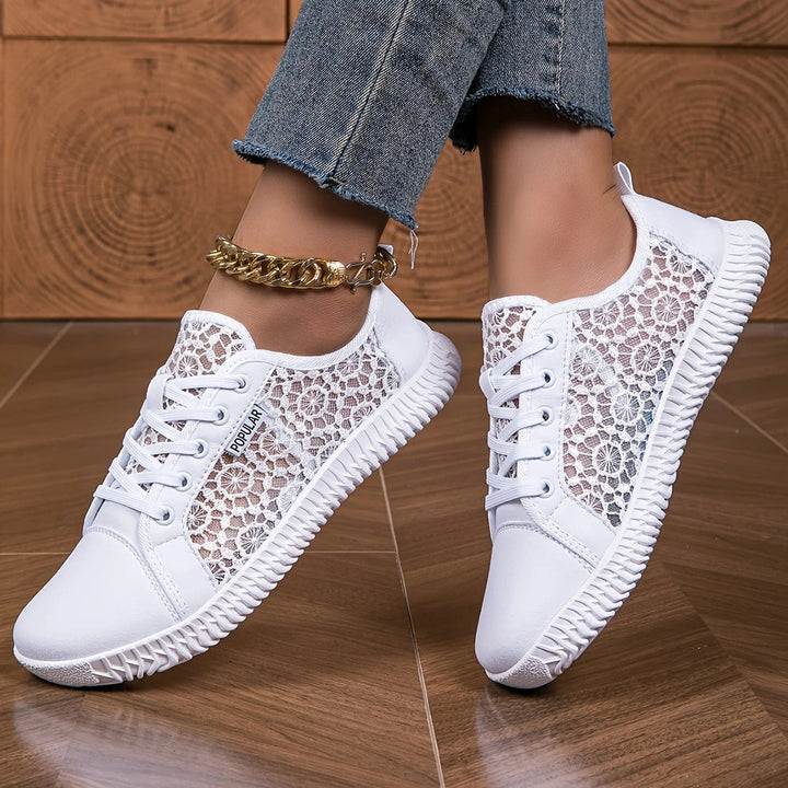 Mireya | Elegant Lightweight Lace-Up Sneakers