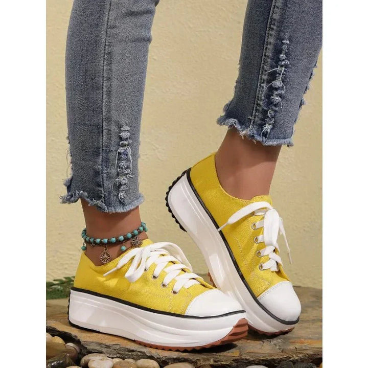 Nala | Women's Canvas Sneakers