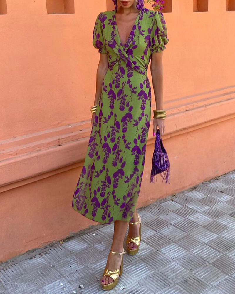 Brie | Robe Midi Fleurie à Décolleté en V