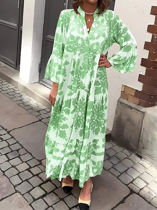 Chic V-Neck Maxi Dress with Elegant 3/4 Sleeves