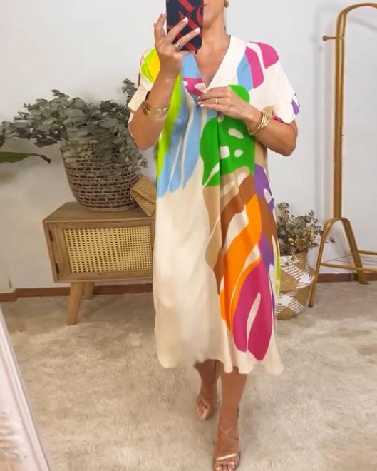 Vibrant Leaf Print Casual Dress