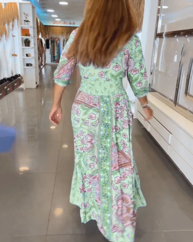 V-Neck 3/4 Sleeve Holiday Dress