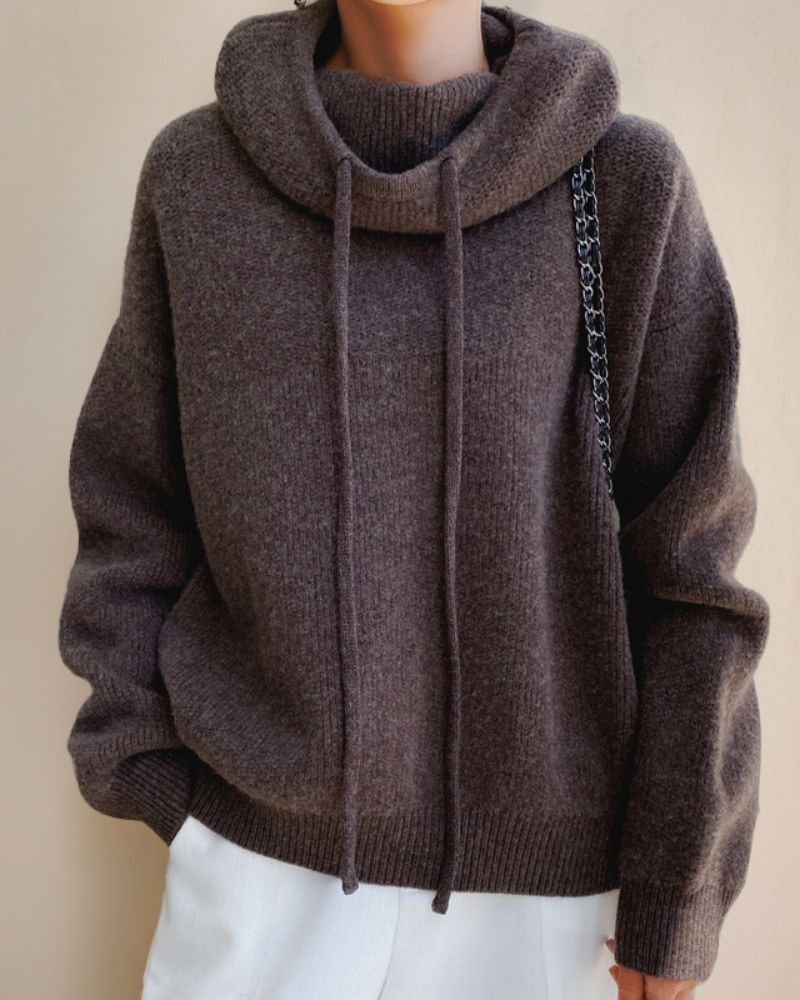 WOOL TURTLENECK SWEATER