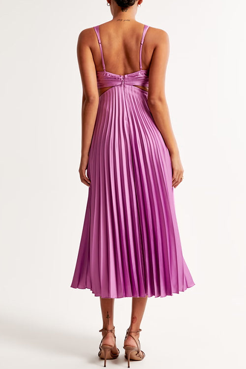 Elsa | Chic Pleated Maxi Gown