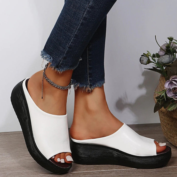 Selah | Orthopedic Sandals