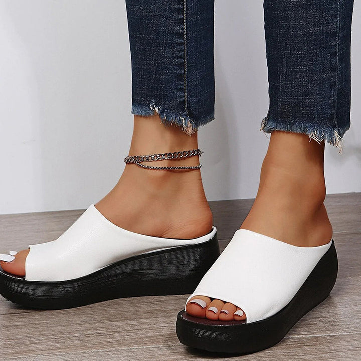 Selah | Orthopedic Sandals