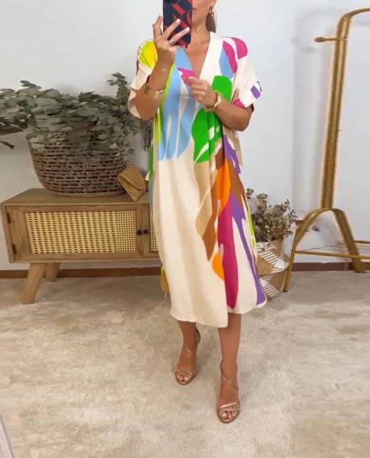 Vibrant Leaf Print Casual Dress