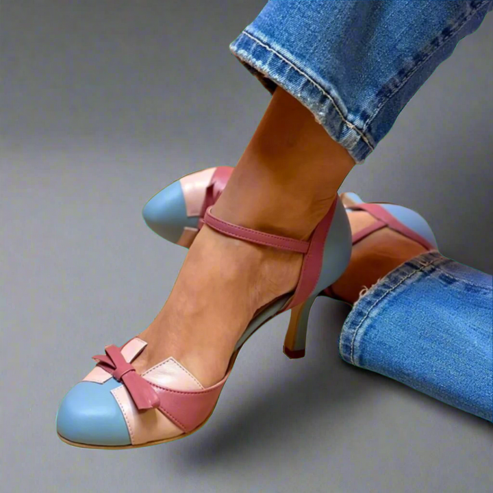 Chic Bow-Embellished Pumps