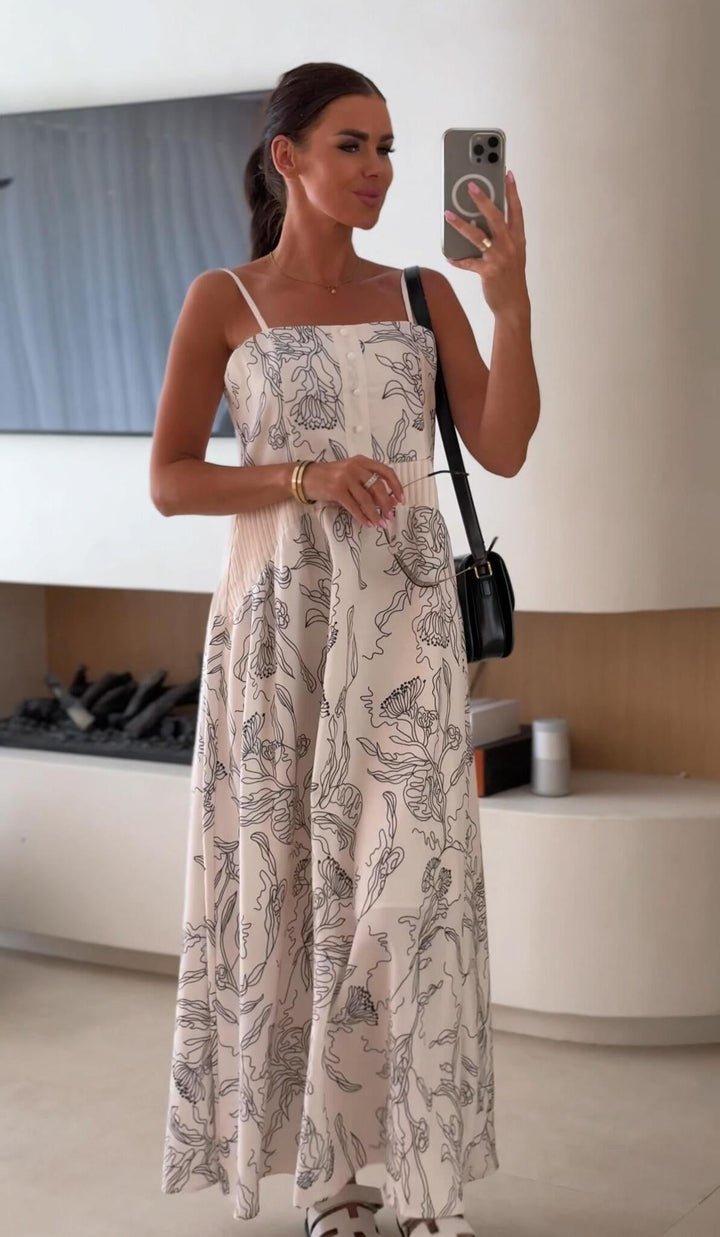 Claudie | Sophisticated Midi Dress