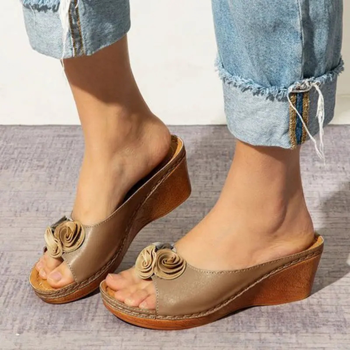 Maye | Orthopedic Sandals
