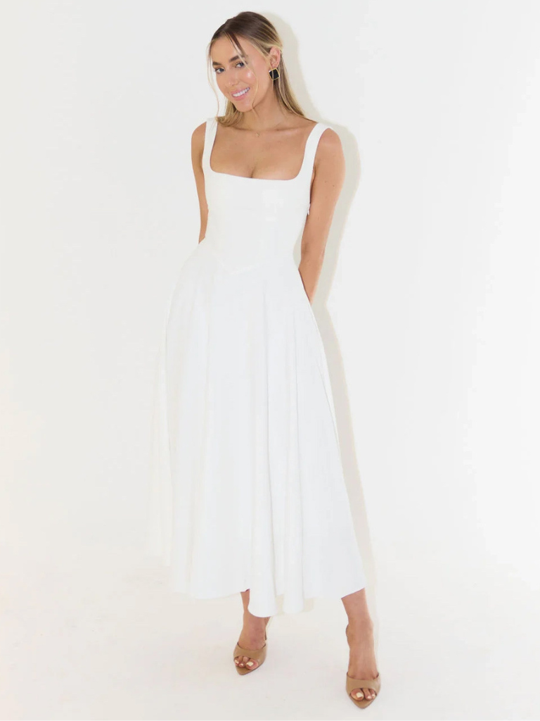 Graceful Scarlett Robe