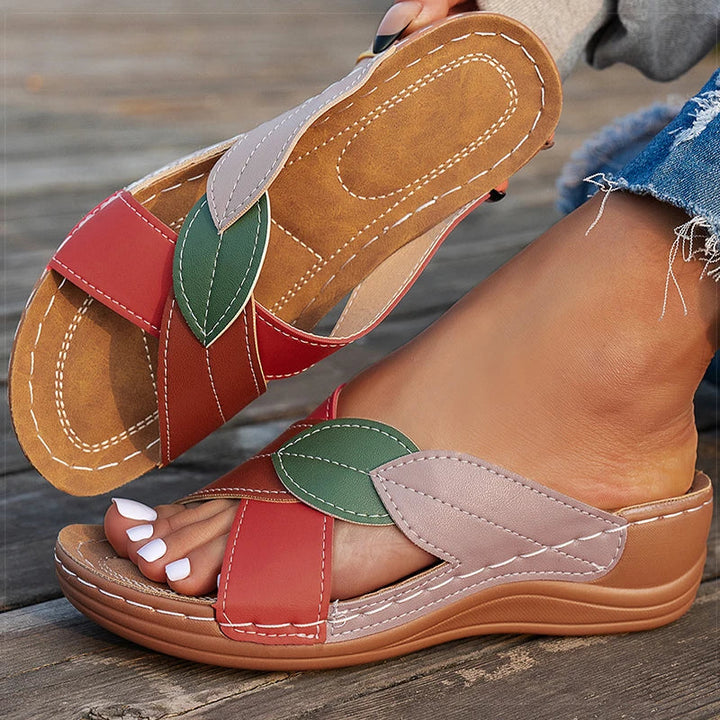 Hina | Orthopedic Leaf Sandals