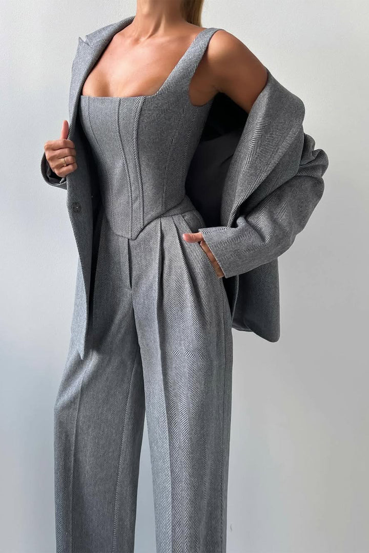 Dolce™ – Ensemble de Trois Pièces avec Blazer à Double Boutonnage