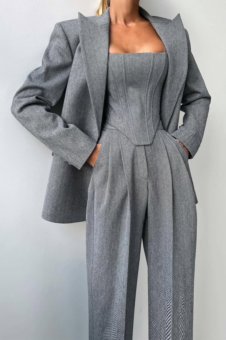 Dolce™ – Ensemble de Trois Pièces avec Blazer à Double Boutonnage