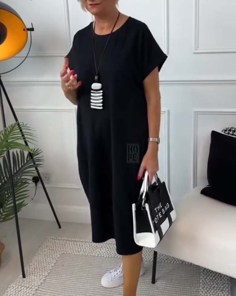 Zuzanna | Breezy Summer Dress with Round Neck